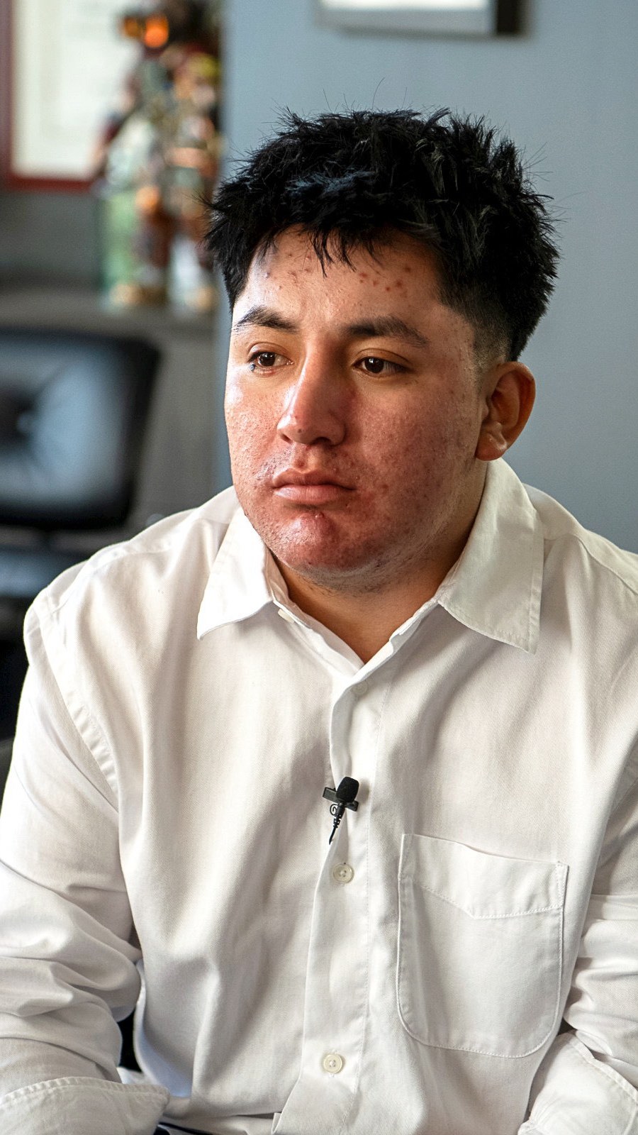 Tile installer Luis arrested by ICE in parking lot despite valid work permit
