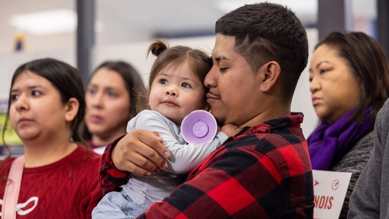ICE accused of pepper-spraying 1-year-old girl and father near Chicago