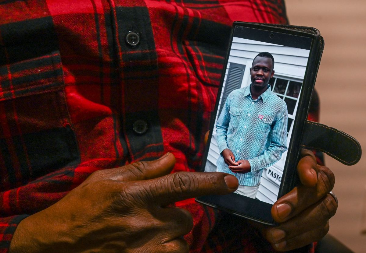 Pastor searches for congregant detained in ICE operation