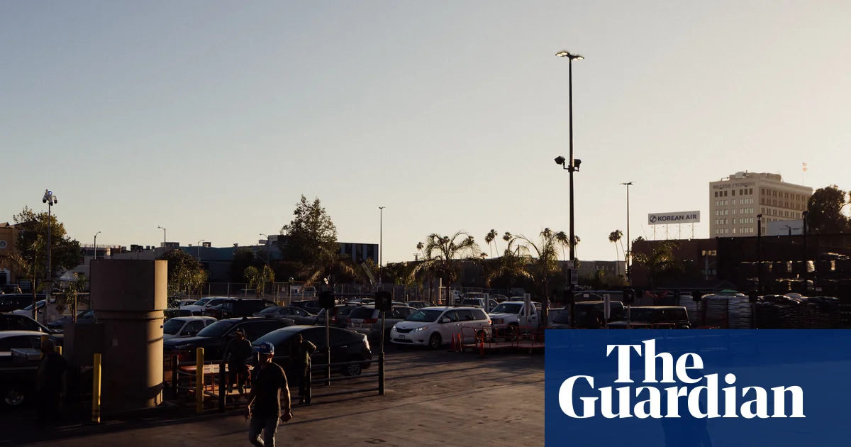 U.S. citizen Brian Gavidia pinned by ICE agents at his East LA car lot, forced to close business