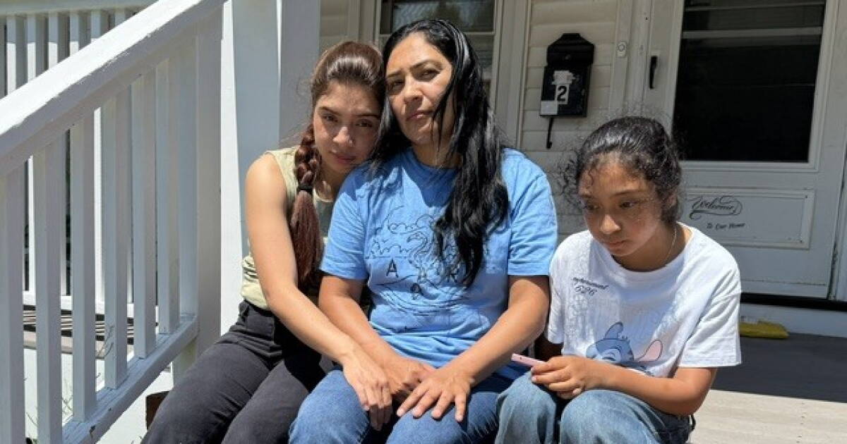 Honduras mother forced to self-deport with US citizen daughter, leaving older daughters in Boston